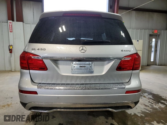 2013 Mercedes-Benz GL 450 z VIN 4JGDF7CE5DA249552, wystawiony jako Copart lot #52590995 z przebiegiem 128 518 mil mil oraz Szkoda całkowita • Salvage title. Historia ofert i sprzedaży dostępna na DreamBid. Obrazek 6.