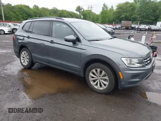 2019 Volkswagen Tiguan S с VIN 3VV0B7AX0KM005201, выставлен на аукционе IAAI как лот 42379065 с пробегом 18 104 миль миль и . История ставок и продаж доступна на DreamBid. Изображение 1.