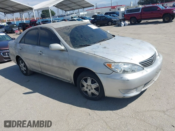 2006 Toyota Camry STD z VIN 4T1BE32K66U160455, wystawiony jako IAAI lot #41825645 z przebiegiem 195 926 mil mil oraz . Historia ofert i sprzedaży dostępna na DreamBid. Obrazek 1.