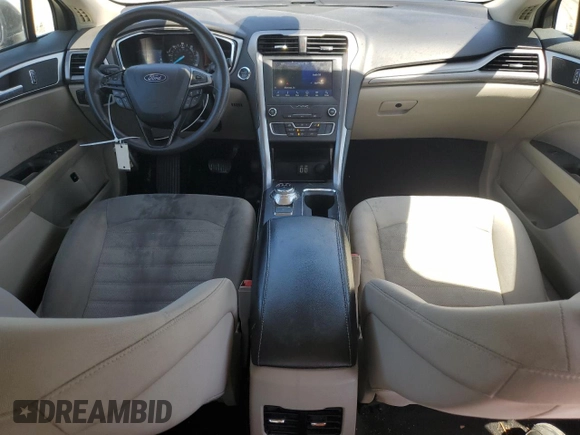 2020 Ford Fusion SE z VIN 3FA6P0LU0LR190090, wystawiony jako Copart lot #54791445 z przebiegiem 166 563 mil mil oraz Szkoda całkowita • Salvage title. Historia ofert i sprzedaży dostępna na DreamBid. Obrazek 8.