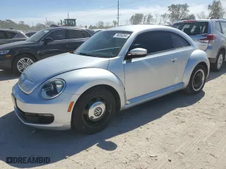 2012 Volkswagen Beetle 2.5L w/Sun PZEV with VIN 3VWJP7AT7CM661685, listed as a Copart auction lot 76334204 with 144,719 mi miles and Non Repairable. Bid and sale history available at carsss.com. Image 1.