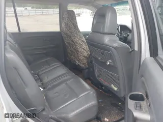 2003 Honda Pilot EX with VIN 2HKYF18523H543302, listed as a IAAI auction lot 42052364 with 331,473 mi miles. Bid and sale history available at carsss.com. Image 8.