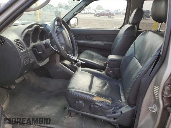 2004 Nissan Frontier LE z VIN 1N6ED27T14C460890, wystawiony jako Copart lot #55610435 z przebiegiem 218 988 mil mil oraz Szkoda całkowita • Salvage title. Historia ofert i sprzedaży dostępna na DreamBid. Obrazek 7.