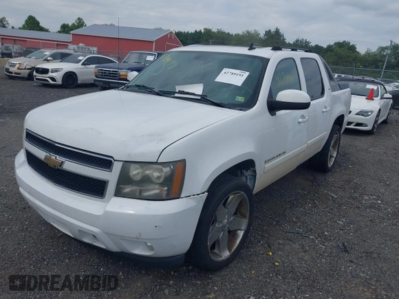 2007 Chevrolet Avalanche LTZ with VIN 3GNFK12347G240117, listed as a IAAI auction lot 42789191 with 201,863 mi miles and . Bid and sale history available at DreamBid. Image 2.