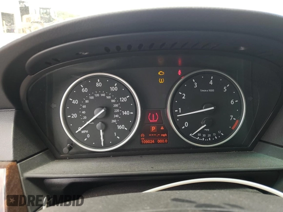 2008 BMW 5 Series 535i with VIN WBANW13598CZ78604, listed as a Copart auction lot 52450455 with 109,024 mi miles and Clean Title. Bid and sale history available at carsss.com. Image 9.