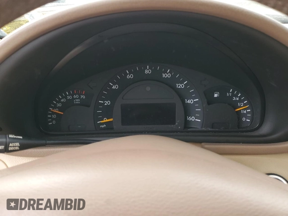2003 Mercedes-Benz C 240 с VIN WDBRF81J83F377073, выставлен на аукционе Copart как лот 72051204 с пробегом Не указан миль и На запчасти • Non repairable. История ставок и продаж доступна на DreamBid. Изображение 9.