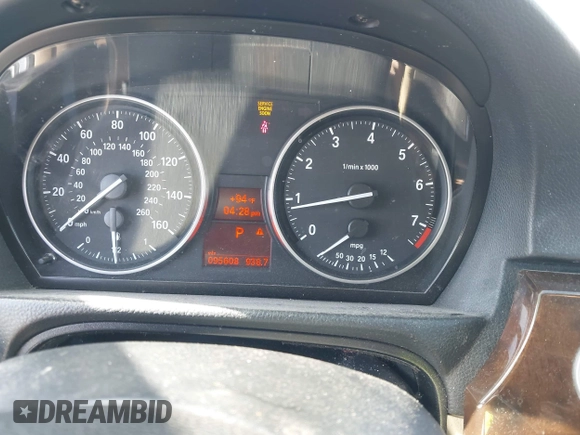 2011 BMW 3 Series 328i with VIN WBAPH5C50BA443190, listed as a IAAI auction lot 42651318 with 95,608 mi miles and . Bid and sale history available at DreamBid. Image 7.