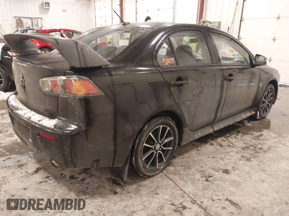 2015 Mitsubishi Lancer SE with VIN JA32V2FW6FU019508, listed as a IAAI auction lot 41633196 with 91,758 mi miles. Bid and sale history available at carsss.com. Image 4.