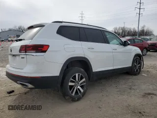 2021 Volkswagen Atlas SE z VIN 1V2LP2CA6MC574811, wystawiony jako Copart lot #41780595 z przebiegiem Nie podano mil oraz Szkody całkowita. Historia ofert i sprzedaży dostępna na DreamBid. Obrazek 3.