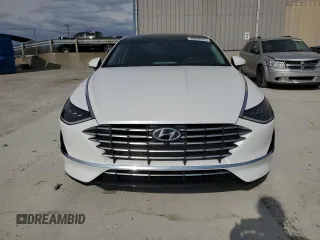 2022 Hyundai Sonata Hybrid Limited with VIN KMHL54JJ4NA038258, listed as a Copart auction lot 39828513 with 28,261 mi miles. Bid and sale history available at carsss.com. Image 5.