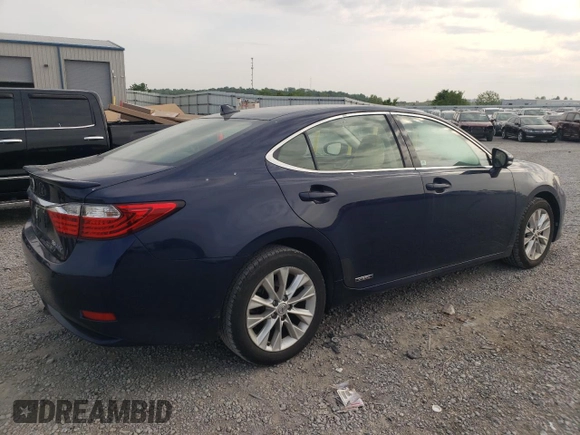 2014 Lexus ES 300h z VIN JTHBW1GG7E2040053, wystawiony jako Copart lot #55051145 z przebiegiem 158 961 mil mil oraz Szkoda całkowita • Salvage title. Historia ofert i sprzedaży dostępna na DreamBid. Obrazek 3.