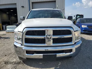 2018 Ram 2500 SLT with VIN 3C6TR5DTXJG322637, listed as a Copart auction lot 61054075 with 232,693 mi miles and Clean title. Bid and sale history available at DreamBid. Image 5.