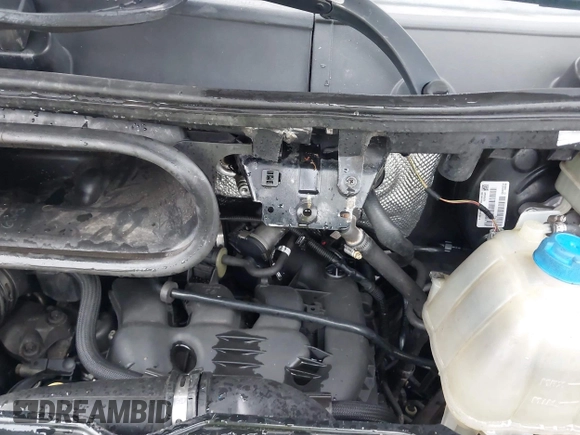 2015 Ram ProMaster Cargo z VIN 3C6TRVDG1FE512803, wystawiony jako IAAI lot #42355330 z przebiegiem 87 392 mil mil oraz . Historia ofert i sprzedaży dostępna na DreamBid. Obrazek 10.