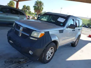 2011 Dodge Nitro SE z VIN 1D4PT2GK0BW535485, wystawiony jako IAAI lot #40405360 z przebiegiem 223 882 mil mil oraz . Historia ofert i sprzedaży dostępna na DreamBid. Obrazek 2.
