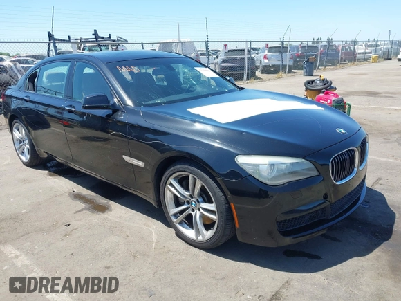 2011 BMW 7 Series 750Li с VIN WBAKB8C5XBCY64531, выставлен на аукционе IAAI как лот 42350009 с пробегом 113 893 миль миль и . История ставок и продаж доступна на DreamBid. Изображение 1.
