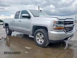 2018 Chevrolet Silverado 1500 LT with VIN 1GCRCREC4JZ152687, listed as a Copart auction lot 56694055 with 116,397 mi miles and Clean Title. Bid and sale history available at DreamBid. Image 4.