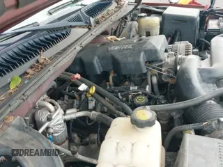 1999 Chevrolet Silverado 1500 LS с VIN 1GCEK14T4XZ128760, выставлен на аукционе IAAI как лот 43448640 с пробегом 119 182 миль миль и . История ставок и продаж доступна на DreamBid. Изображение 13.