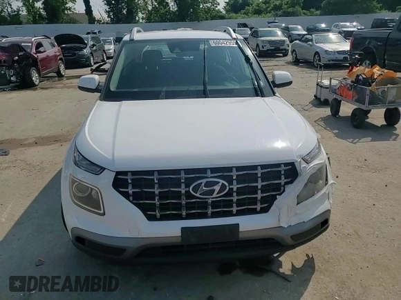 2020 Hyundai Venue SEL with VIN KMHRC8A39LU020858, listed as a Copart auction lot 60042955 with 124,469 mi miles and Salvage title. Bid and sale history available at DreamBid. Image 13.