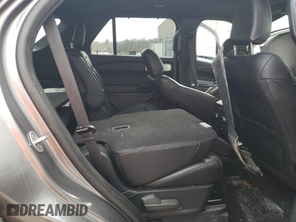2021 Ford Explorer ST z VIN 1FM5K8GC3MGA55033, wystawiony jako Copart lot #49859815 z przebiegiem Nie podano mil oraz Szkoda całkowita • Salvage title. Historia ofert i sprzedaży dostępna na DreamBid. Obrazek 11.