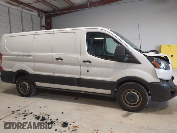 2019 Ford Transit z VIN 1FTYE1ZM4KKB38454, wystawiony jako IAAI lot #41599919 z przebiegiem 187 153 mil mil oraz . Historia ofert i sprzedaży dostępna na DreamBid. Obrazek 13.