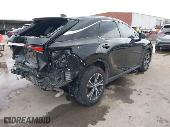 2024 Lexus RX 350 z VIN 2T2BAMBA4RC026361, wystawiony jako IAAI lot #41364276 z przebiegiem 15 528 mil mil oraz . Historia ofert i sprzedaży dostępna na DreamBid. Obrazek 4.