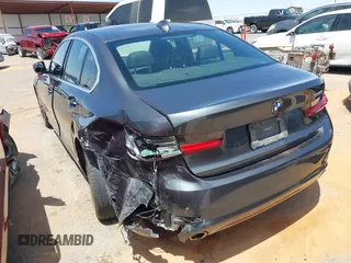 2020 BMW 3 Series 330i с VIN 3MW5R1J07L8B25648, выставлен на аукционе IAAI как лот 42130052 с пробегом 64 662 миль миль и . История ставок и продаж доступна на DreamBid. Изображение 3.