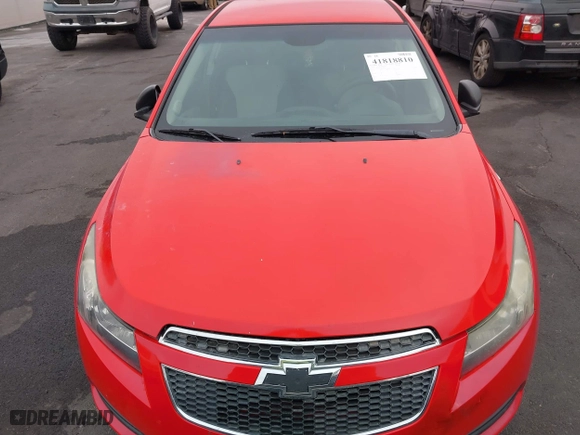 2014 Chevrolet Cruze LS with VIN 1G1PA5SG1E7182561, listed as a IAAI auction lot 41818810 with 162,415 mi miles. Bid and sale history available at carsss.com. Image 6.