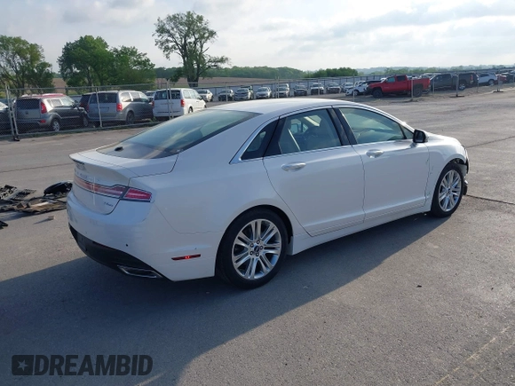 2016 Lincoln MKZ with VIN 3LN6L2JK0GR627283, listed as a IAAI auction lot 42271206 with 52,890 mi miles and . Bid and sale history available at DreamBid. Image 4.