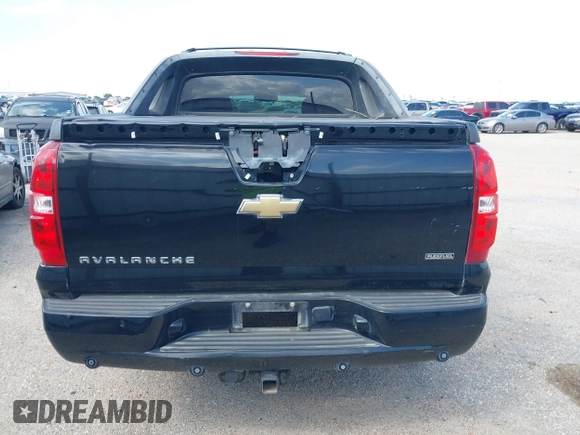 2011 Chevrolet Avalanche LS with VIN 3GNMCEE06BG288756, listed as a IAAI auction lot 42094856 with 229,826 mi miles and . Bid and sale history available at DreamBid. Image 16.