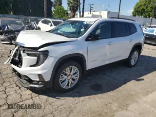 2024 GMC Acadia FWD Elevation z VIN 1GKENKKS1RJ196656, wystawiony jako Copart lot #52555175 z przebiegiem 22 337 mil mil oraz Szkody całkowita. Historia ofert i sprzedaży dostępna na DreamBid. Obrazek 1.