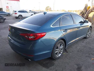 2015 Hyundai Sonata 2.4L SE with VIN 5NPE24AF3FH257823, listed as a IAAI auction lot 41226098 with 101,043 mi miles. Bid and sale history available at carsss.com. Image 4.