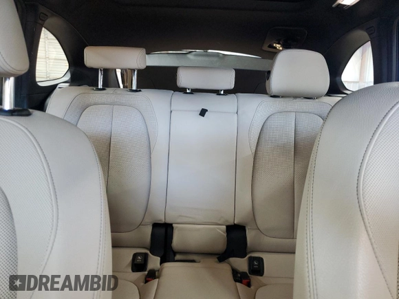 2021 BMW X1 xDrive28i with VIN WBXJG9C00M5S35249, listed as a Copart auction lot 61895775 with 34,641 mi miles and Salvage title. Bid and sale history available at DreamBid. Image 10.