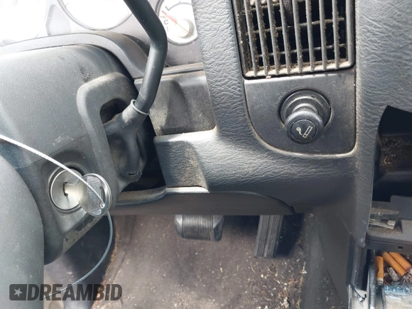 2002 Dodge 1500 with VIN 3B7HA18N32G130021, listed as a IAAI auction lot 42113477 with 196,077 mi miles and . Bid and sale history available at DreamBid. Image 11.