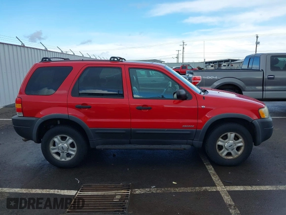 2002 Ford Escape XLT Choice with VIN 1FMCU04122KD84869, listed as a IAAI auction lot 41797569 with 181,346 mi miles. Bid and sale history available at carsss.com. Image 14.