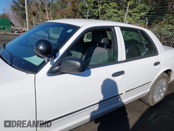 2010 Ford Police Interceptor с VIN 2FABP7BV7AX129688, выставлен на аукционе IAAI как лот 41508822 с пробегом 161 237 миль миль и . История ставок и продаж доступна на DreamBid. Изображение 14.