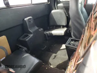 2004 Ford Ranger XL Fleet z VIN 1FTZR45E44PA06499, wystawiony jako Copart lot #52177595 z przebiegiem 263 091 mil mil oraz Szkoda całkowita • Salvage title. Historia ofert i sprzedaży dostępna na DreamBid. Obrazek 10.