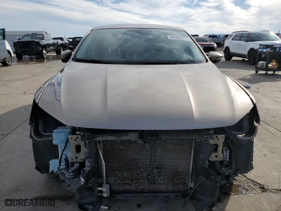 2016 Volkswagen Passat 1.8T SEL with VIN 1VWCT7A3XGC062288, listed as a Copart auction lot 42494775 with 123,956 mi miles and Salvage Title. Bid and sale history available at carsss.com. Image 5.