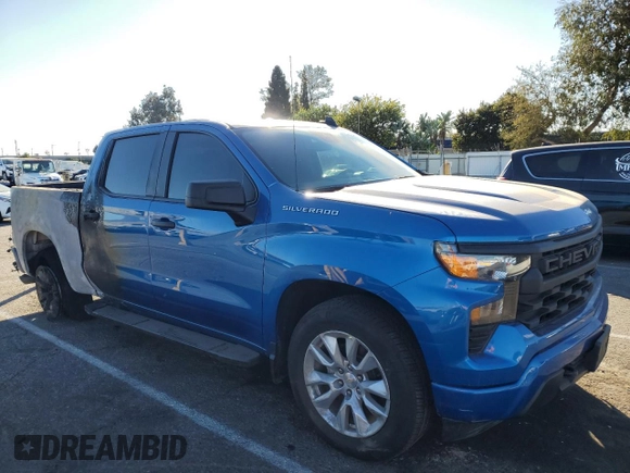 2022 Chevrolet Silverado 1500 Custom with VIN 3GCPABEK8NG556562, listed as a Copart auction lot 79316624 with 59,196 mi miles and Salvage Title. Bid and sale history available at DreamBid. Image 4.