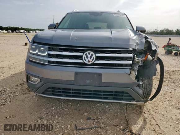 2018 Volkswagen Atlas SEL with VIN 1V2MR2CA1JC504966, listed as a Copart auction lot 62826685 with 177,774 mi miles and Salvage title. Bid and sale history available at DreamBid. Image 5.
