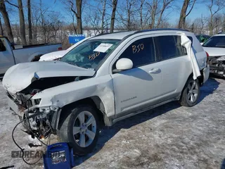 2014 Jeep Compass Latitude with VIN 1C4NJCEB1ED560365, listed as a IAAI auction lot 41348657 with 108,931 mi miles. Bid and sale history available at carsss.com. Image 16.