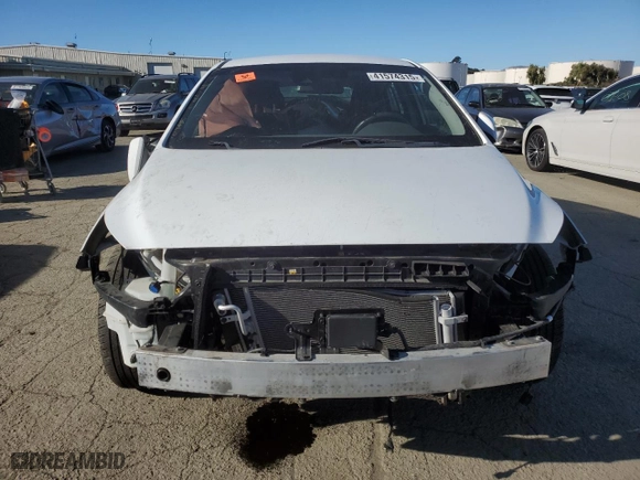 2019 Hyundai Ioniq Hybrid SEL with VIN KMHC75LCXKU124716, listed as a Copart auction lot 41574315 with 51,124 mi miles and Salvage Title. Bid and sale history available at carsss.com. Image 5.