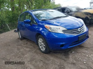2015 Nissan Note S z VIN 3N1CE2CP3FL414620, wystawiony jako IAAI lot #42353173 z przebiegiem 108 526 mil mil oraz . Historia ofert i sprzedaży dostępna na DreamBid. Obrazek 1.