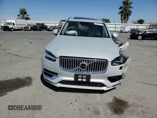 2021 Volvo XC90 Inscription Expression with VIN YV4BR00LXM1692192, listed as a Copart auction lot 64057733 with 30,413 mi miles. Bid and sale history available at carsss.com. Image 12.