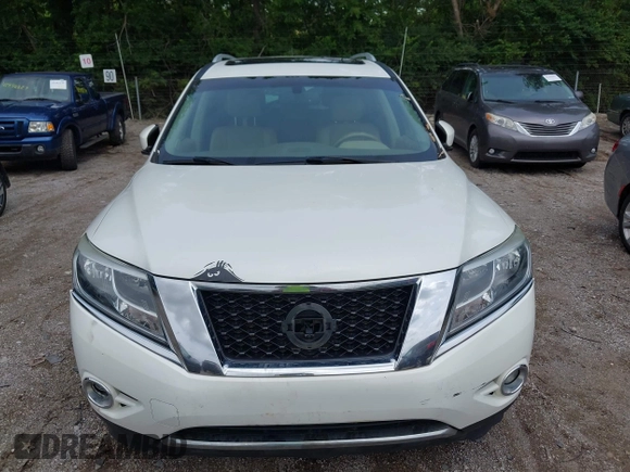 2014 Nissan Pathfinder S z VIN 5N1AR2MM4EC655234, wystawiony jako IAAI lot #42178826 z przebiegiem 152 346 mil mil oraz . Historia ofert i sprzedaży dostępna na DreamBid. Obrazek 6.