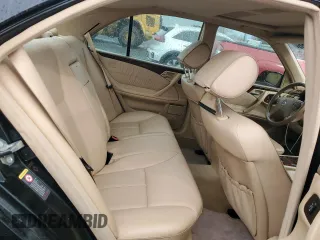2001 Mercedes-Benz E-Class with VIN WDBJF70J31B324620, listed as a Copart auction lot 47748555 with 160,041 mi miles and Salvage Title. Bid and sale history available at carsss.com. Image 10.