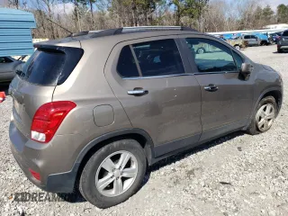 2020 Chevrolet Trax LT with VIN KL7CJLSBXLB352910, listed as a Copart auction lot 46119355 with 84,826 mi miles and Salvage Title. Bid and sale history available at carsss.com. Image 3.