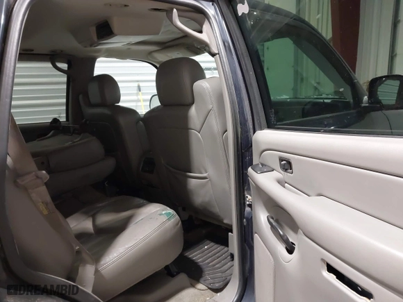 2004 Chevrolet Tahoe LT with VIN 1GNEK13T14J195982, listed as a IAAI auction lot 41589336 with 244,854 mi miles. Bid and sale history available at carsss.com. Image 8.