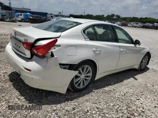 2015 Infiniti Q50 Premium with VIN JN1BV7AR5FM403492, listed as a Copart auction lot 61761195 with 135,134 mi miles and Salvage title. Bid and sale history available at DreamBid. Image 3.