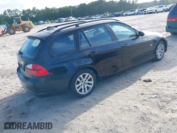 2006 BMW 3 Series 325xi with VIN WBAVT13556KW23134, listed as a IAAI auction lot 42722509 with Not provided miles and . Bid and sale history available at DreamBid. Image 4.