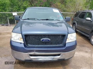 2006 Ford F-150 XLT with VIN 1FTPW12586FA36195, listed as a IAAI auction lot 41943376 with 158,320 mi miles. Bid and sale history available at carsss.com. Image 6.